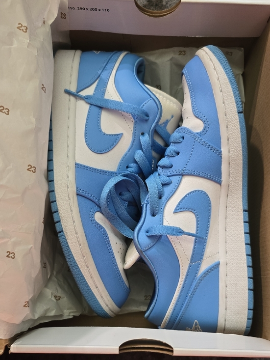Nike Shoes - Jordan Low 1